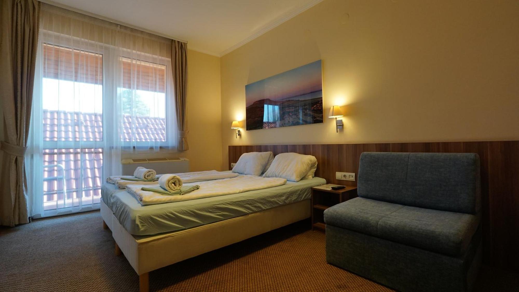 Balaton Colors Beach Hotel Шиофок Экстерьер фото