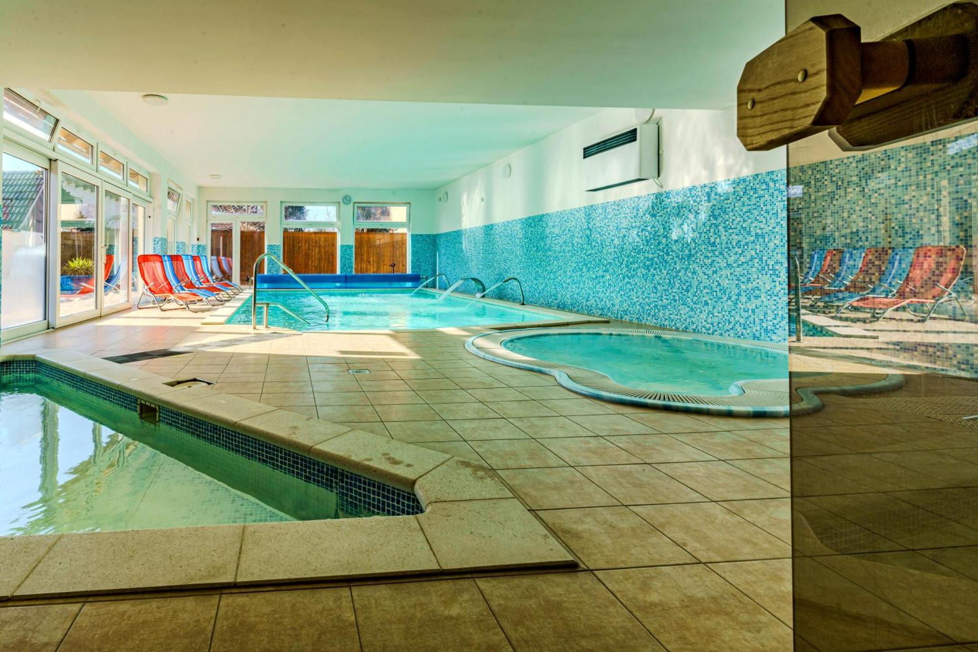 Balaton Colors Beach Hotel Шиофок Экстерьер фото