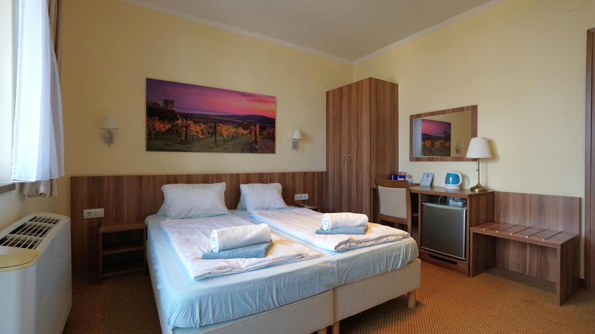 Balaton Colors Beach Hotel Шиофок Экстерьер фото